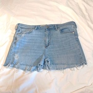 Abercrombie & Fitch High Rise Super Skinny Denim Jean Raw Hem Shorts Size 10
